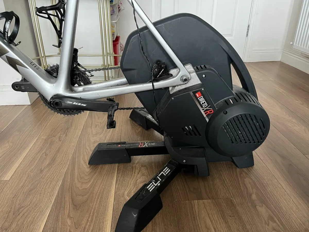 Elite Direto XR Turbo Trainer - Image 1