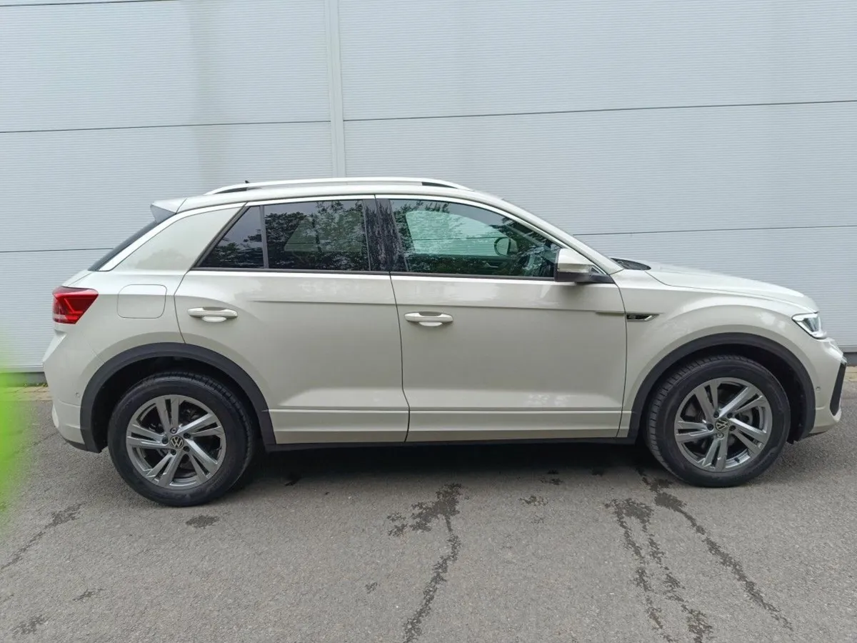 Volkswagen T-Roc T-Roc R-Line 2.0TDi 150 DSG 2WD A - Image 2