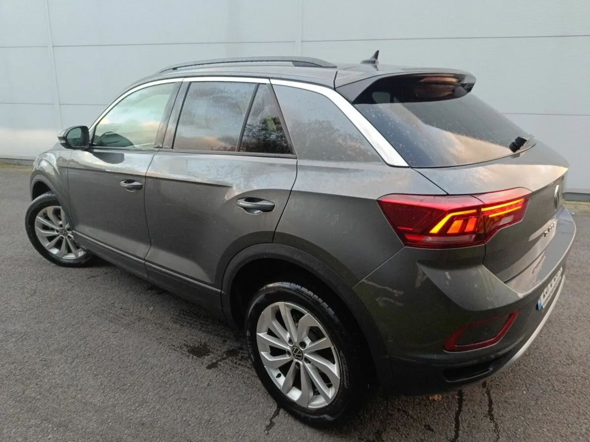 Volkswagen T-Roc T-ROC EDITION 75 2.0TDI M6F 116HP - Image 3