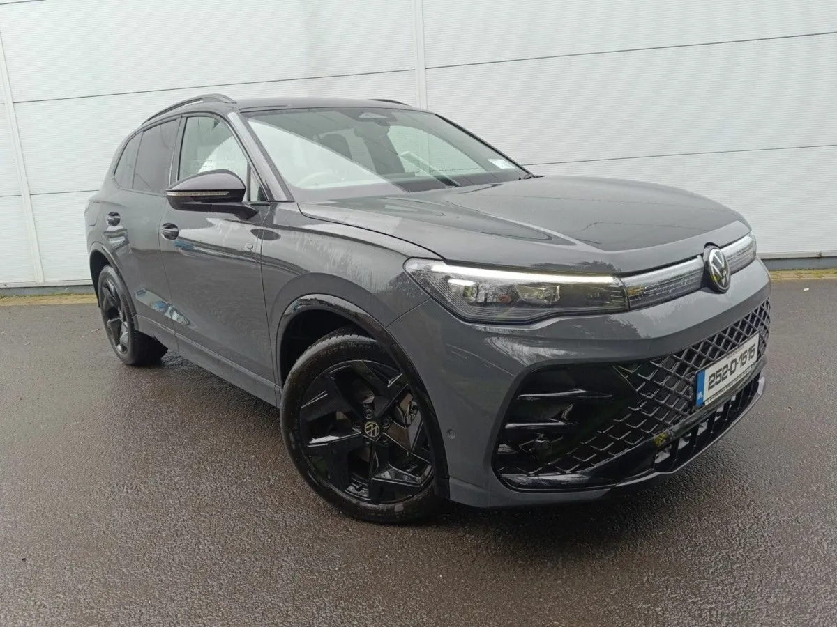 Volkswagen Tiguan 2.0 TDI 150HP R-Line DSG Black E - Image 1