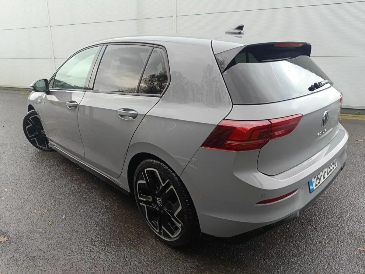 Volkswagen Golf GOLF R-LINE 2.0 TDI 150HP MOONSTON - Image 3