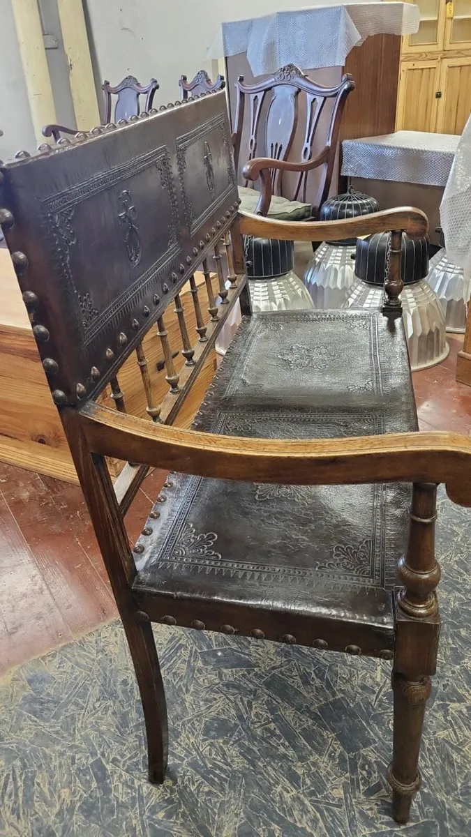 Early 1900s embossed leather Portuguese bench - Image 4