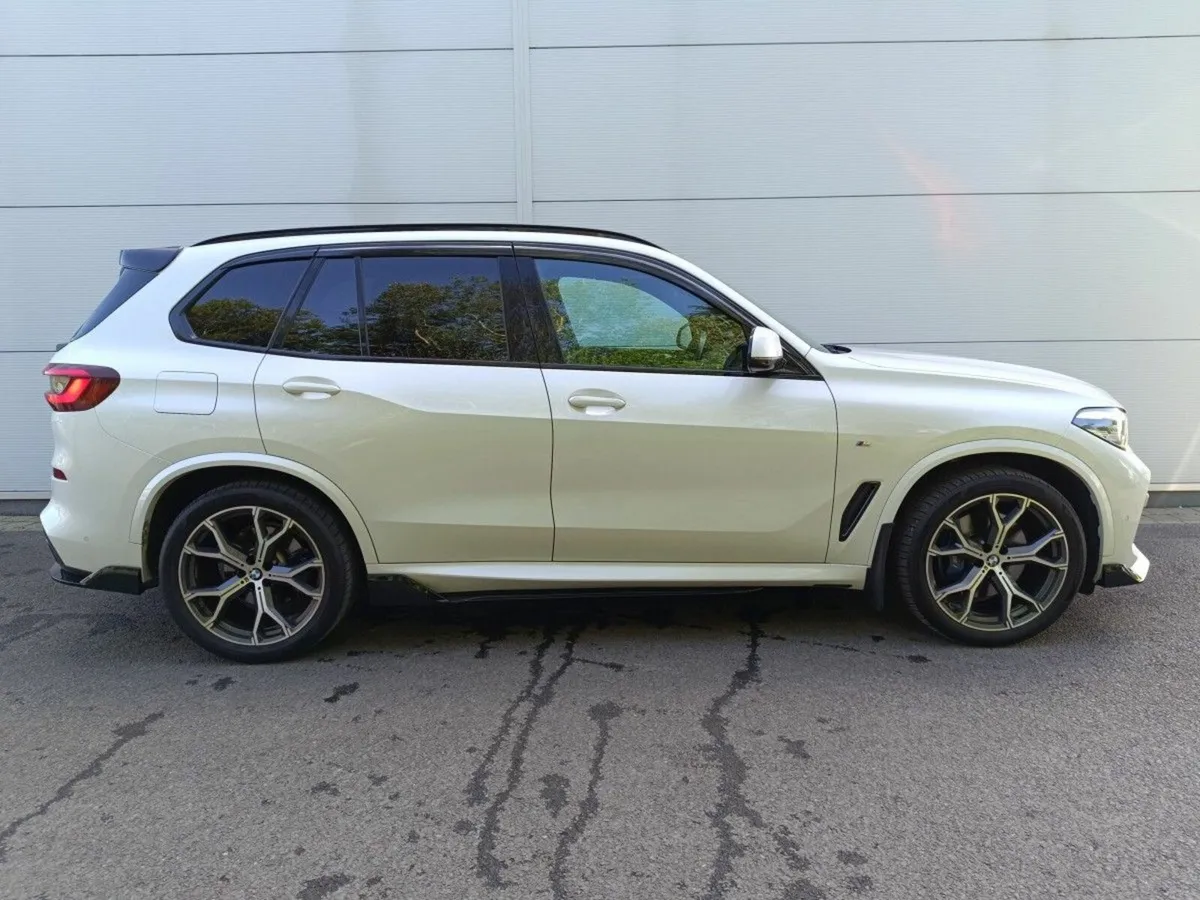 BMW X5 xDrive30d M Sport Black Edition Styling Kit - Image 2