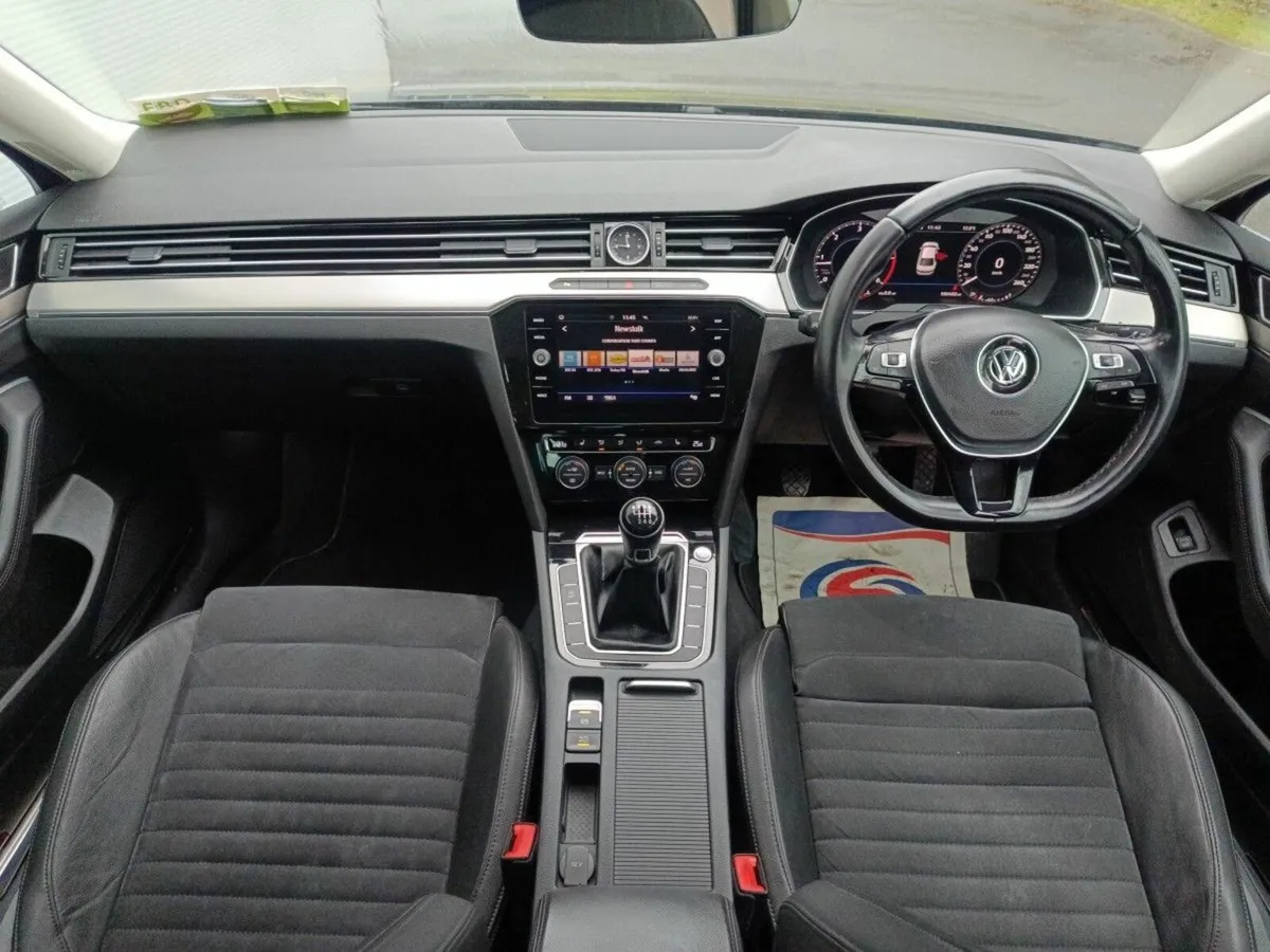 Volkswagen Passat 1.6 TDI 120HP R Line Hi Spec Min - Image 4