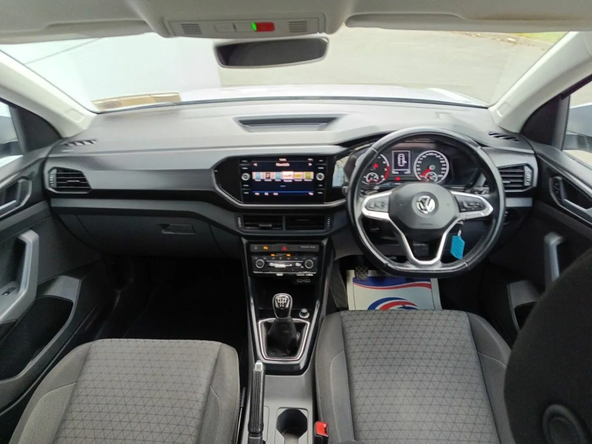 Volkswagen T-Cross Life 1.0 TSI 95HP Low Mileage M - Image 4