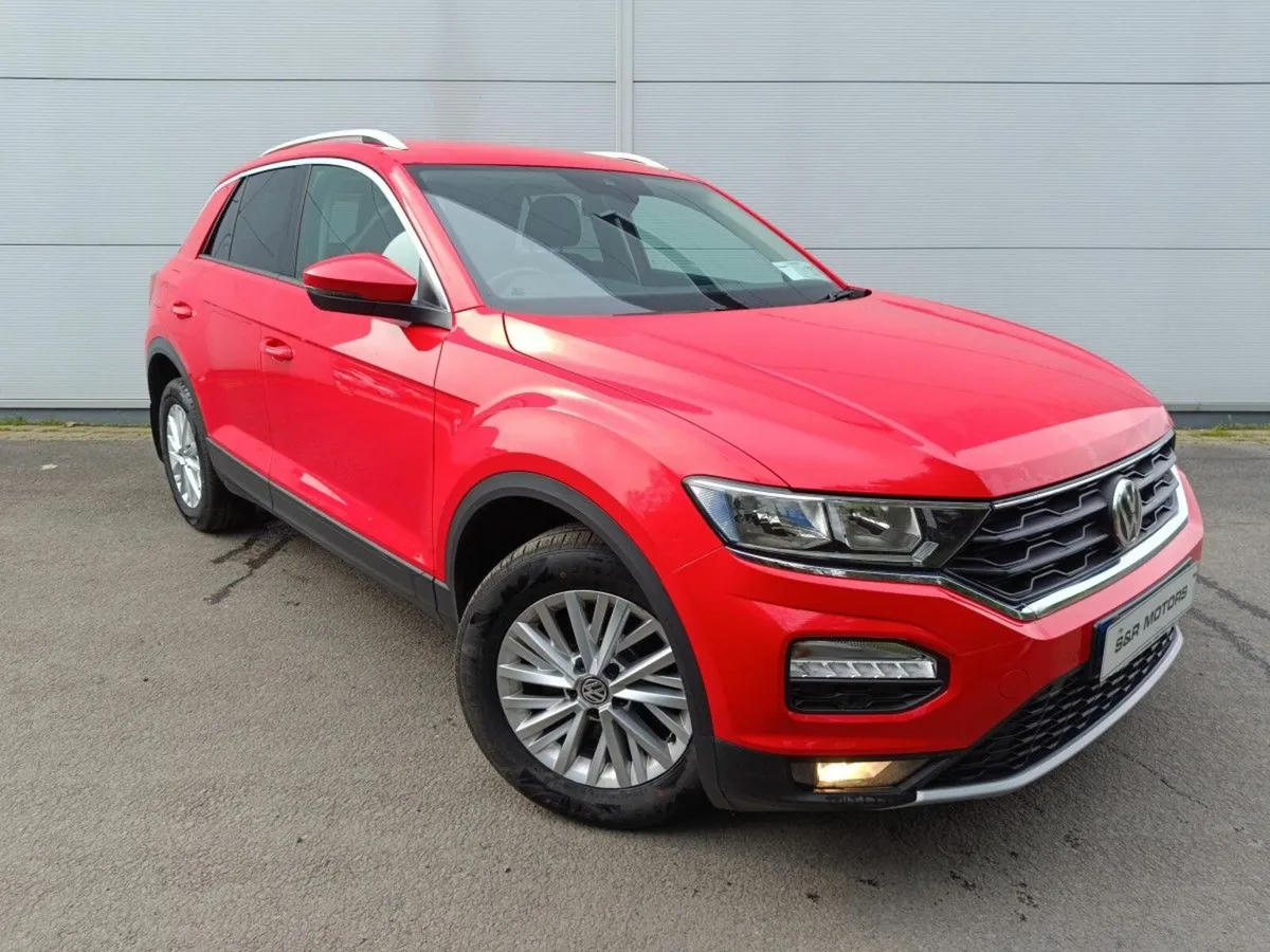 Volkswagen T-Roc 1.6 TDI 115bhp Design Mint - Image 1
