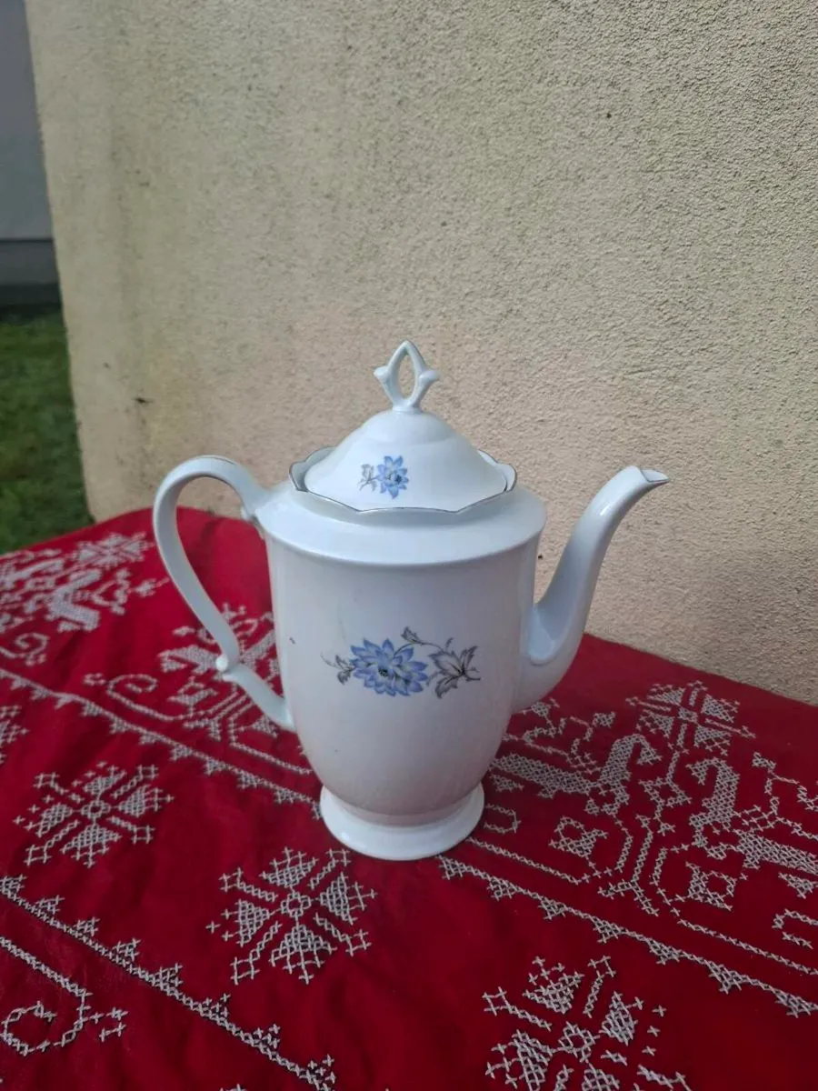 Floral blue china tea pot postage possible - Image 2