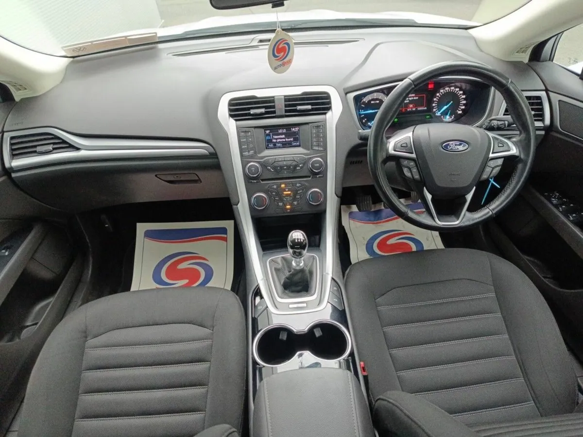 Ford Mondeo **SALE AGREED** 1.6TDCi 115PS Zetec 5d - Image 4