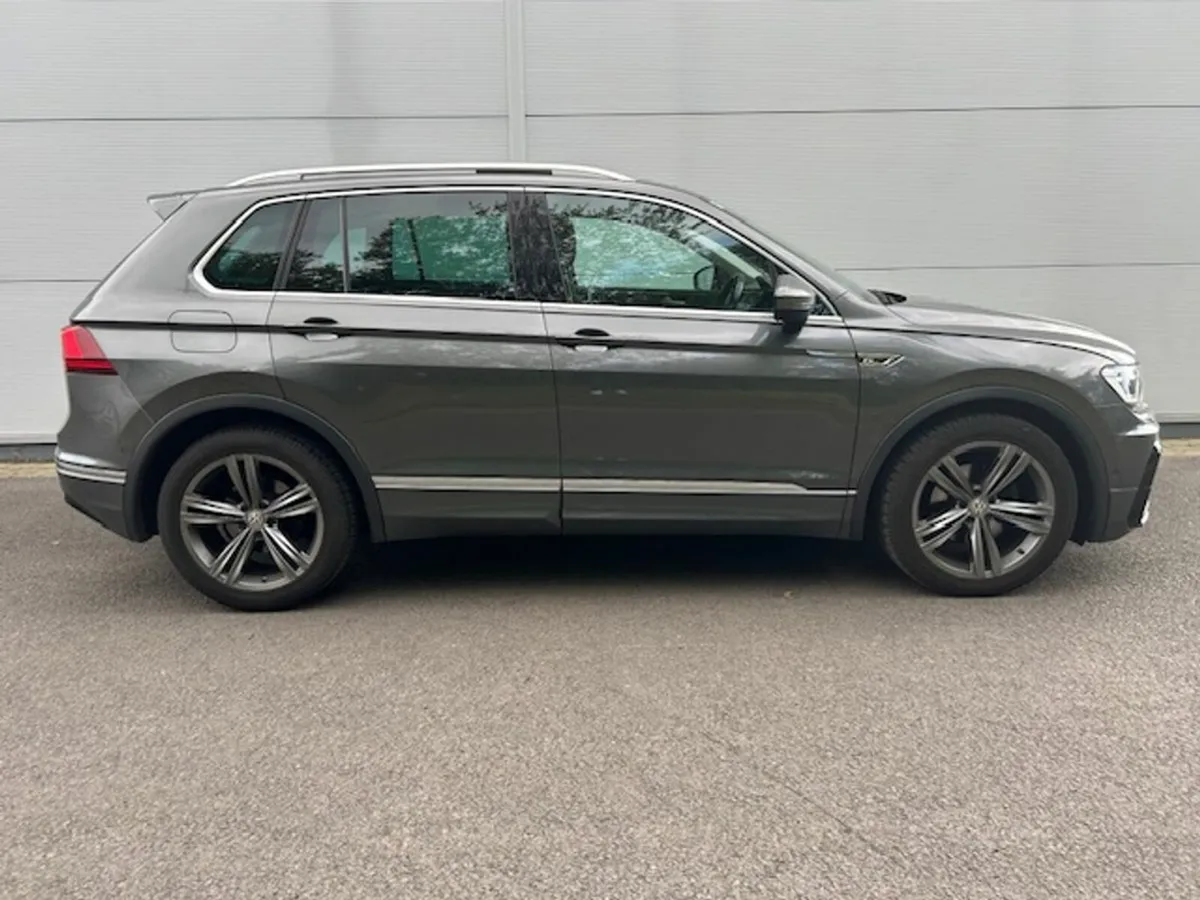 Volkswagen Tiguan 2.0 TDI R-Line 150HP Panoramic S - Image 2