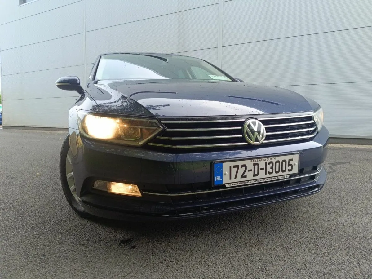 Volkswagen Passat 1.6 TDI DSG 120HP Comfortline Au - Image 3