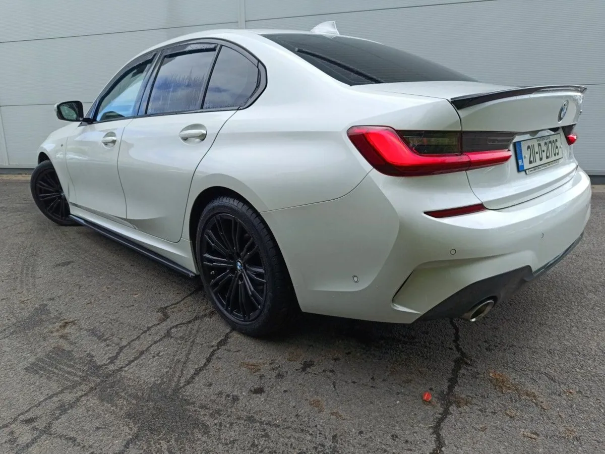 BMW 3-Series 320D M Sport Black Edition 8sp Auto - Image 3