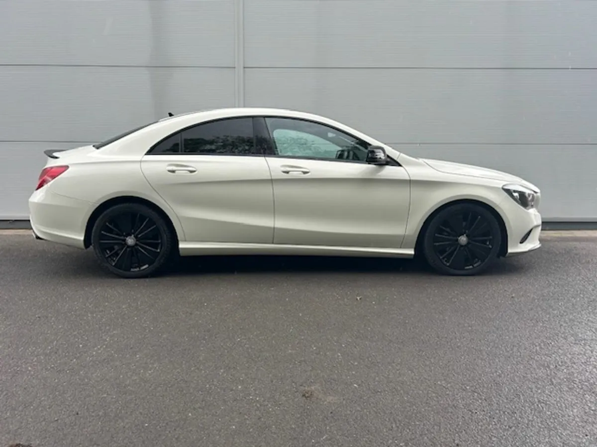 Mercedes-Benz CLA CLA 180 D Black Ed 4dr Saloon Le - Image 2