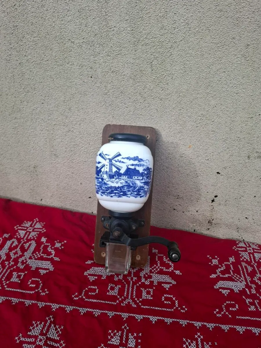 Wall coffee grinder postage possible - Image 1