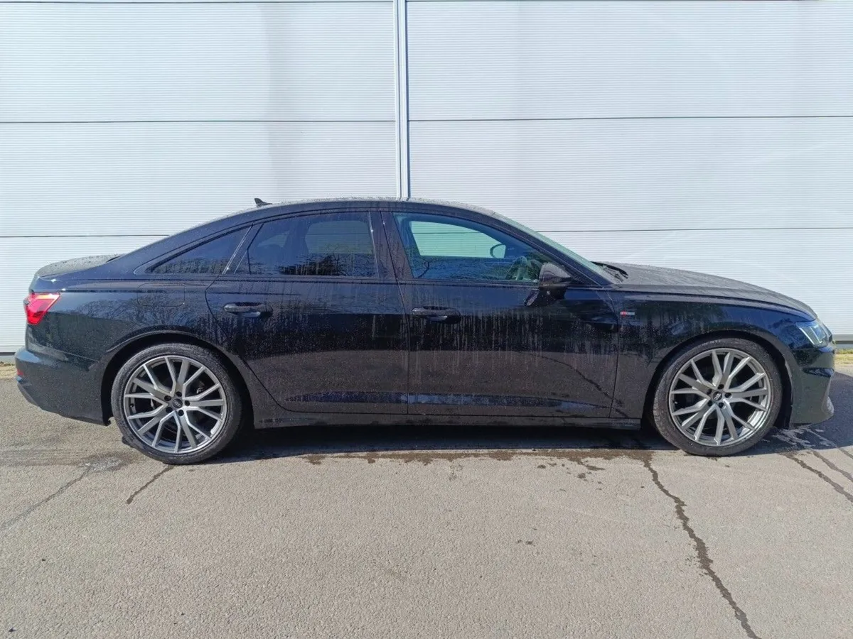 Audi A6 40TDI S Line Black Edition 204HP S-Tronic - Image 2