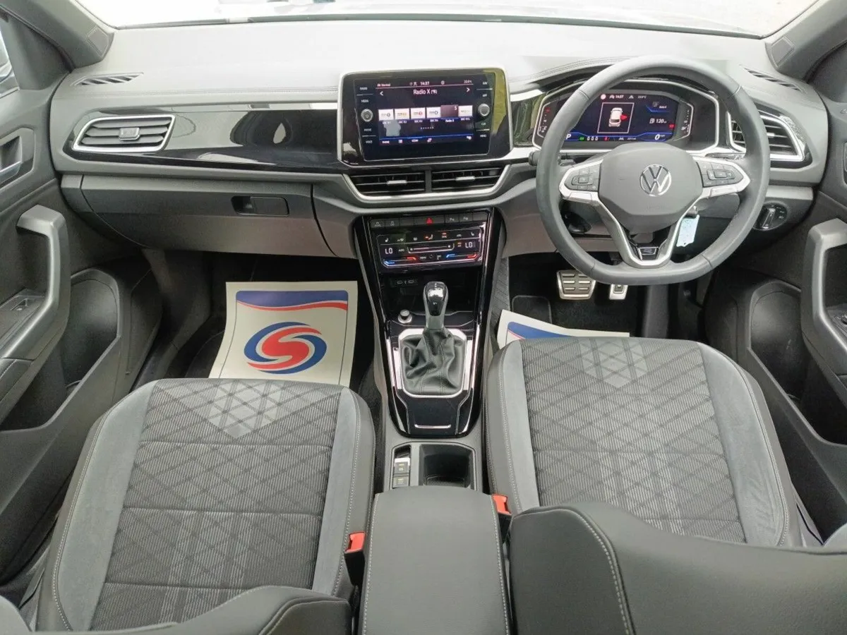 Volkswagen T-Roc **SALE AGREED** T-Roc R-Line 2.0T - Image 4