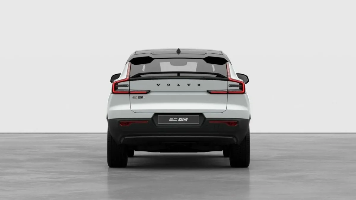 Volvo EC40 ULTRA BLACK EDITION *ORDER NOW* €125 P/ - Image 4