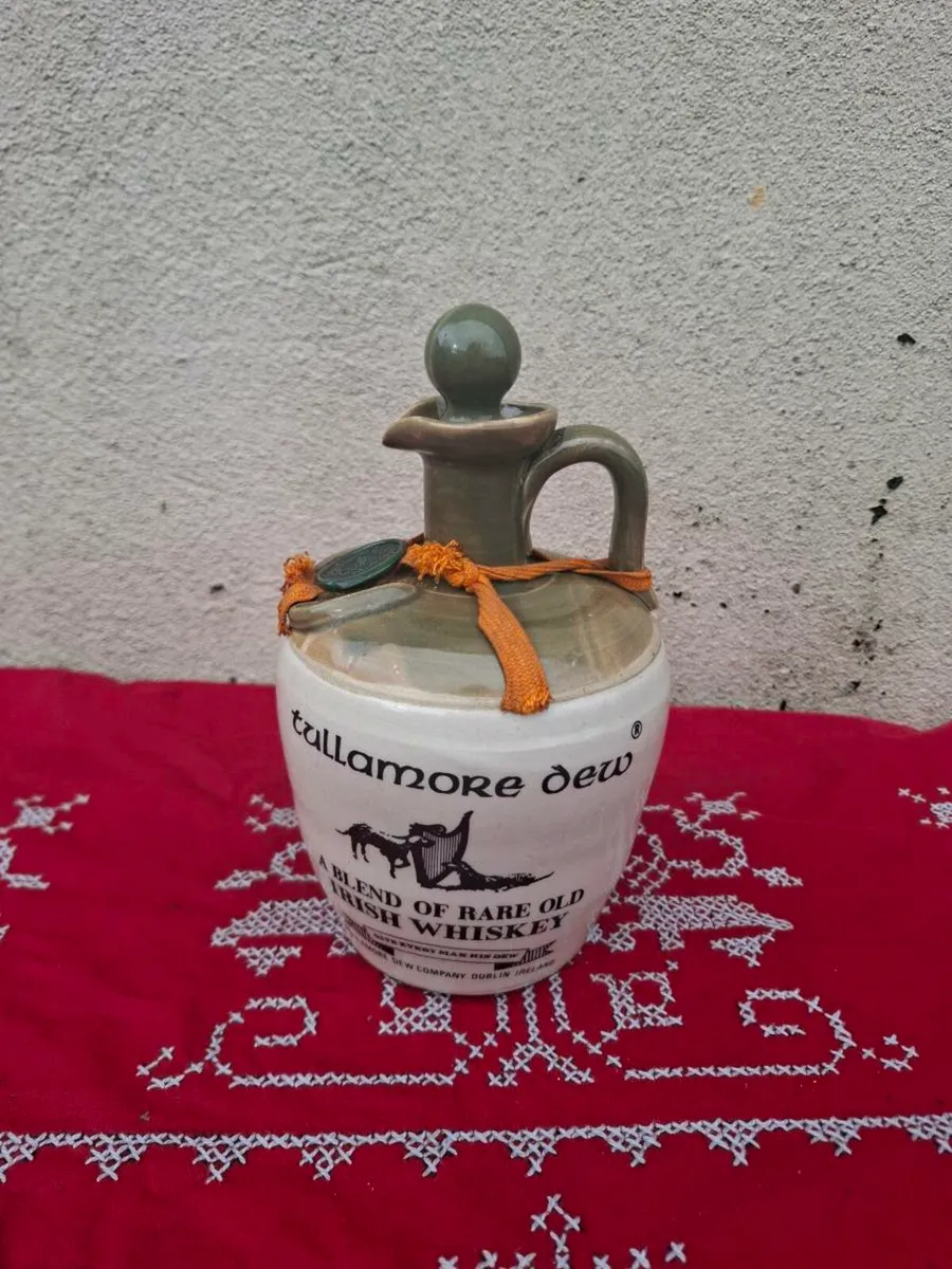 Tullamore dew whiskey bottle postage possible - Image 1