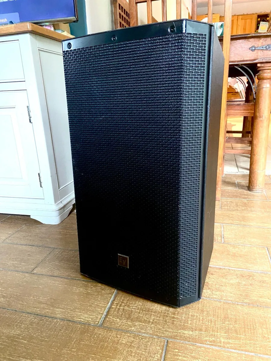 Ev Zlx 15 inch Active Pa speaker - Image 4