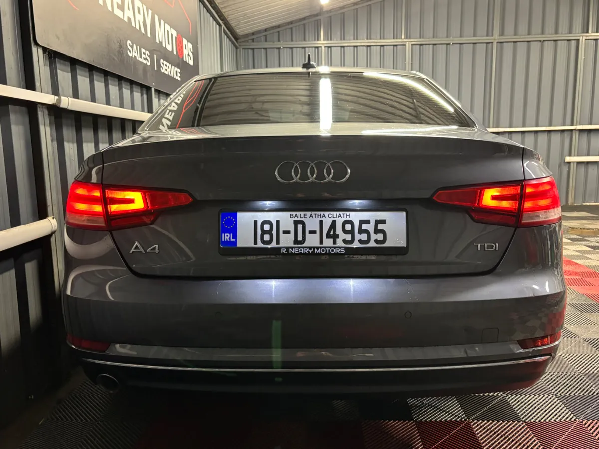 2018 Audi A4 2.0 Ultra sport manual model - Image 2