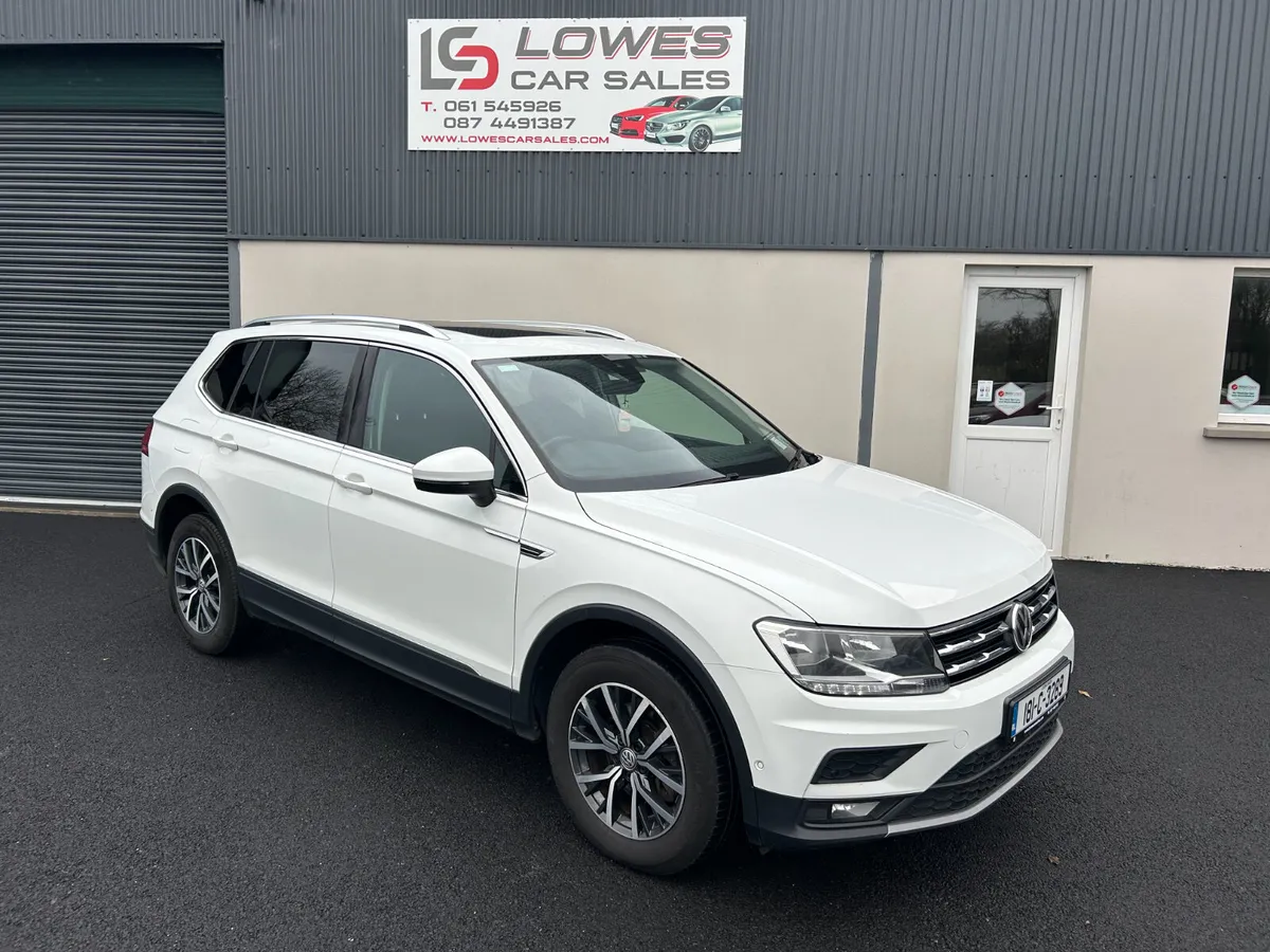 181 Volkswagen Tiguan Allspace 2.0 TDI - Pan Roof - Image 1
