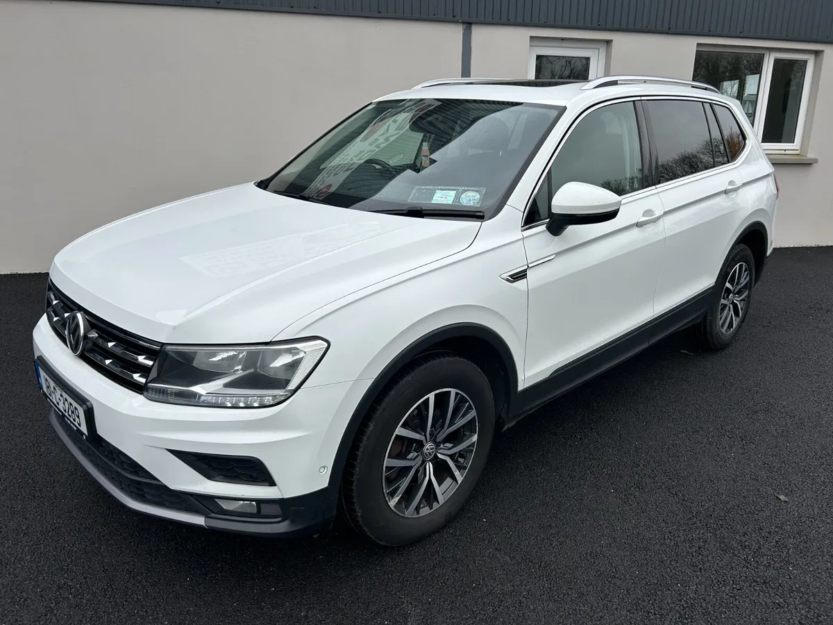 181 Volkswagen Tiguan Allspace 2.0 TDI - Pan Roof - Image 2