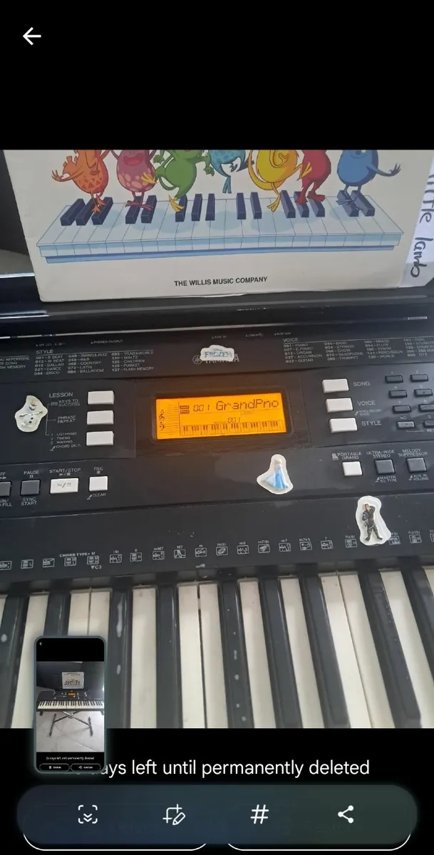 Yamaha keyboard - Image 2