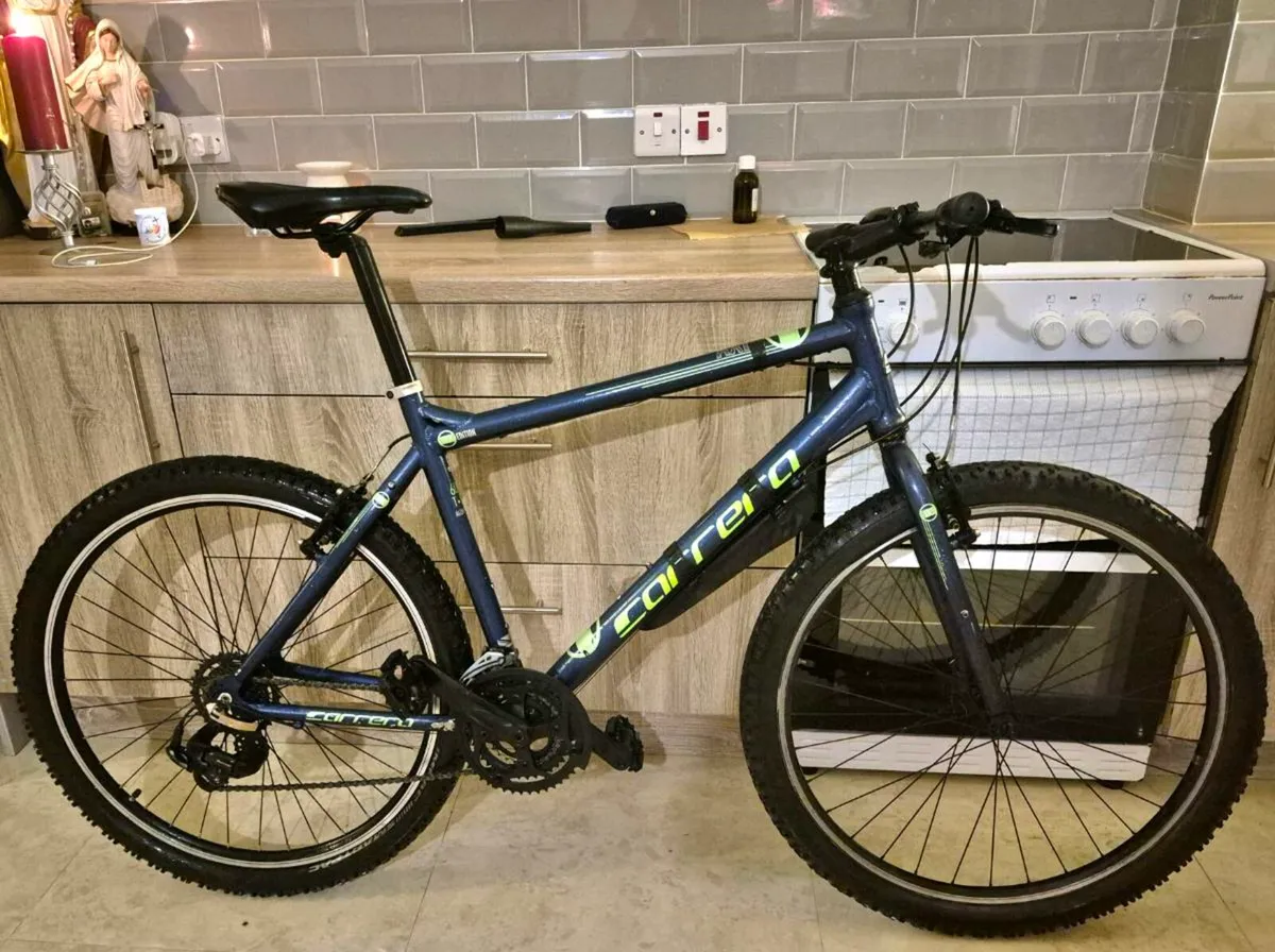 Adults Carrera axle mountain bike-
18" frame/ 27.5 - Image 1