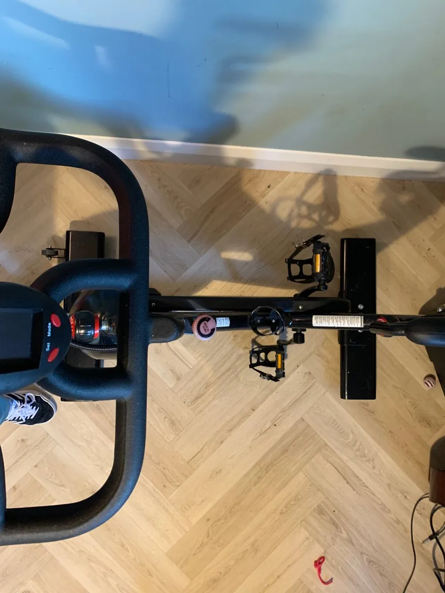 Spin bike - Image 1