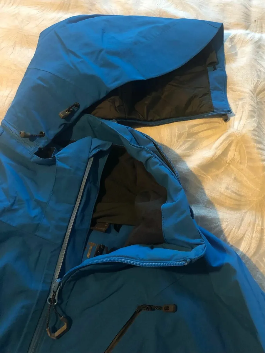 Men's Mammut Gore-Tex Ski Jacket & Salopettes - Image 3