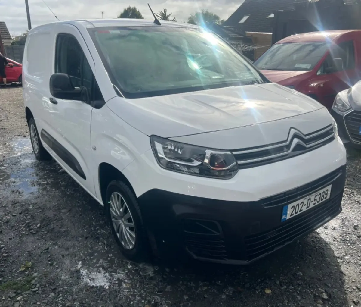 2020 Citroen Berlingo 1.5 Diesel Driving - Image 1