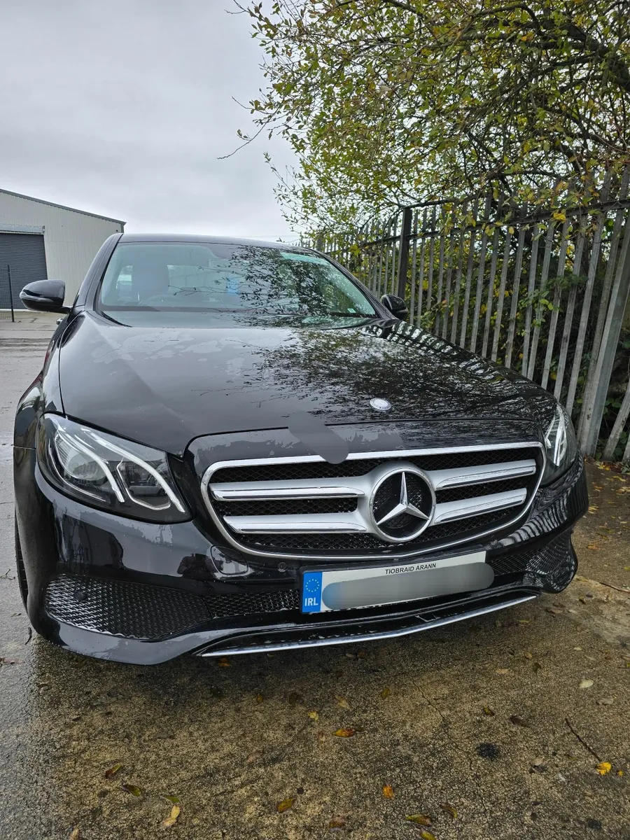 Mercedes-Benz E-Class 2017 - Image 2