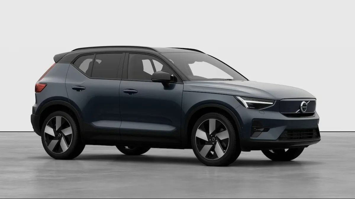 Volvo EX40 ULTRA LONG RANGE *1.9% APR* €120 P/W ON - Image 1