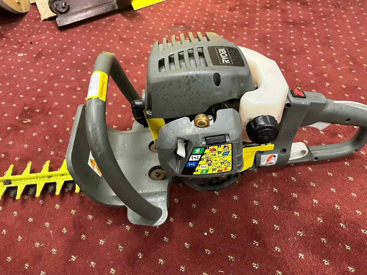 Ryobi Hedge Strimmers - Image 2