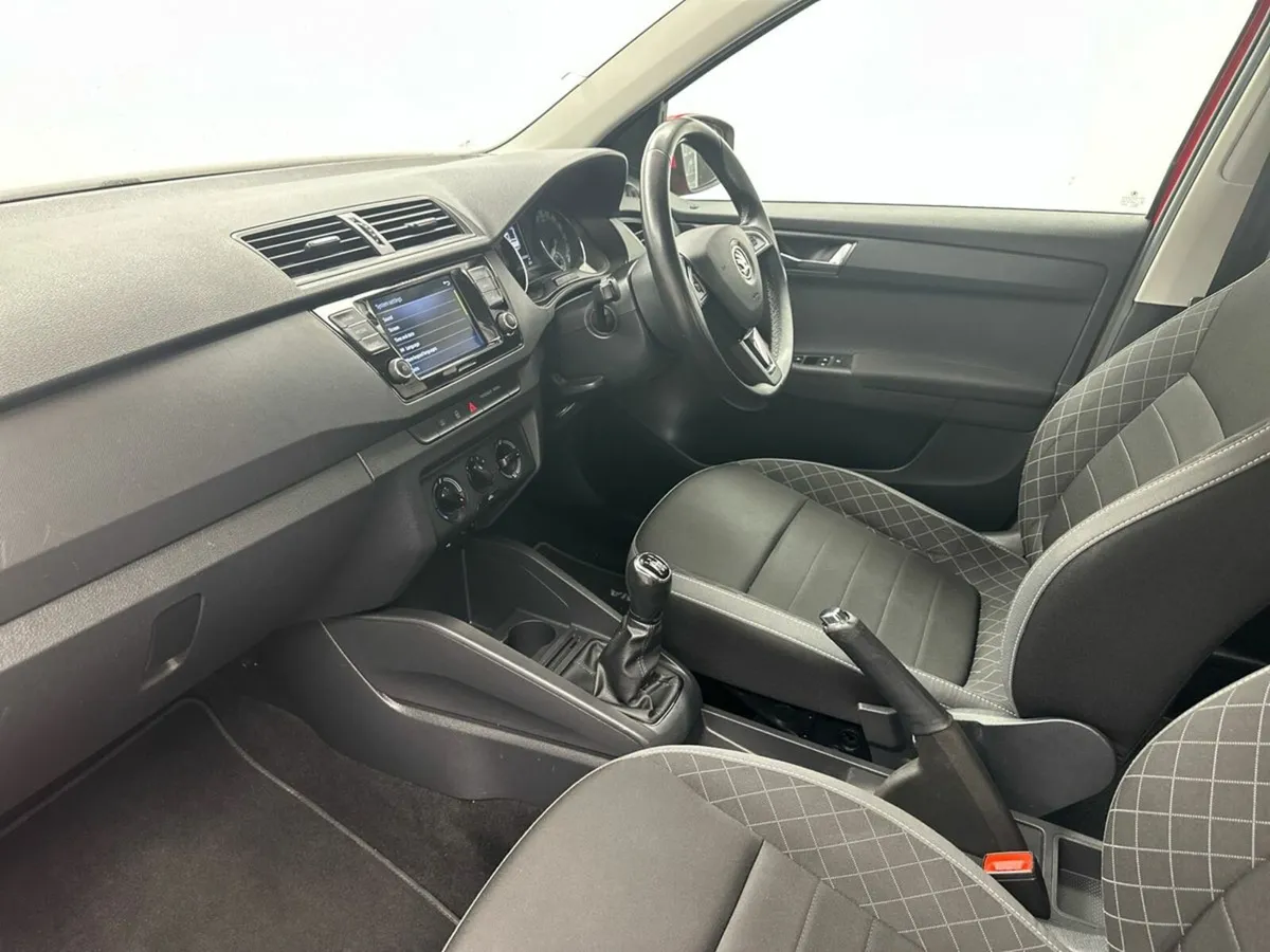 Skoda Fabia 1.0 AMB *FREE HAMPER* €55 P/W - Image 4