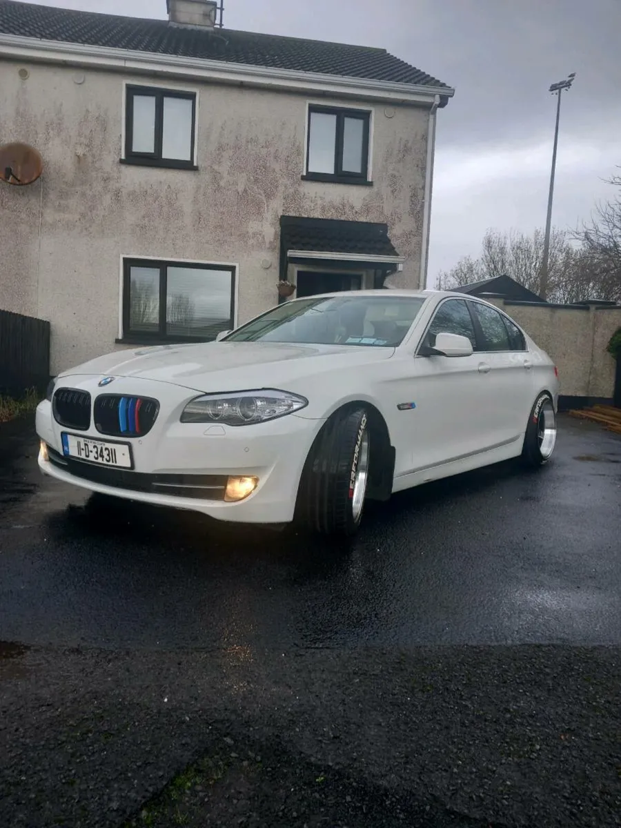 BMW 520D - Image 2