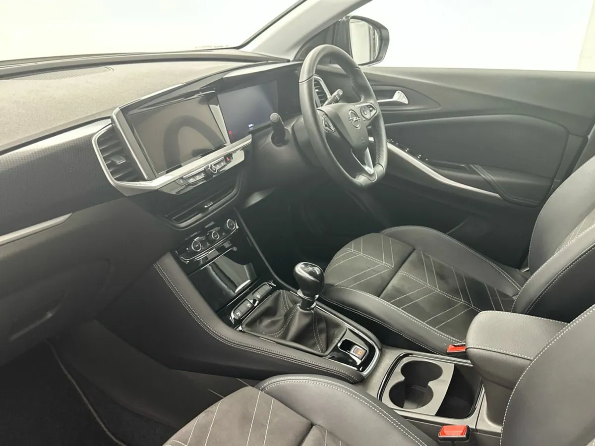 Opel Grandland X GS-1.2 *FREE HAMPER* €80 P/W ON P - Image 4