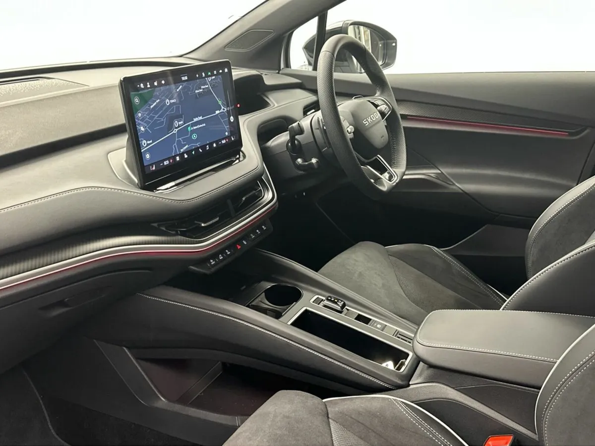 Skoda Elroq 85 SPORTLINE *FREE HAMPER* €95 P/W ON - Image 4