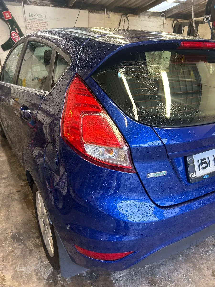 Ford fiesta - Image 4