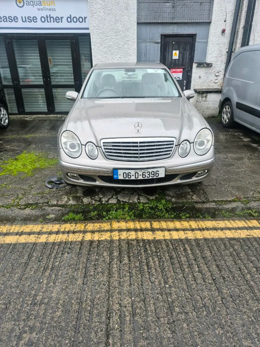 Mercedes E class - Image 1