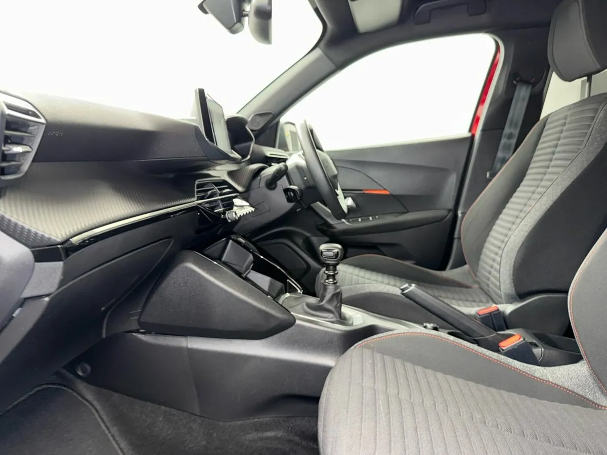 Peugeot 2008 1.2 ACTIVE *FREE HAMPER* €80 P/W - Image 2