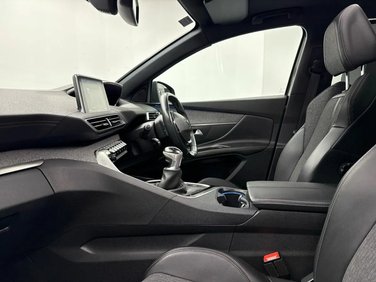 Peugeot 5008 1.5HDi GT LINE *FREE HAMPER* €100 P/W - Image 2