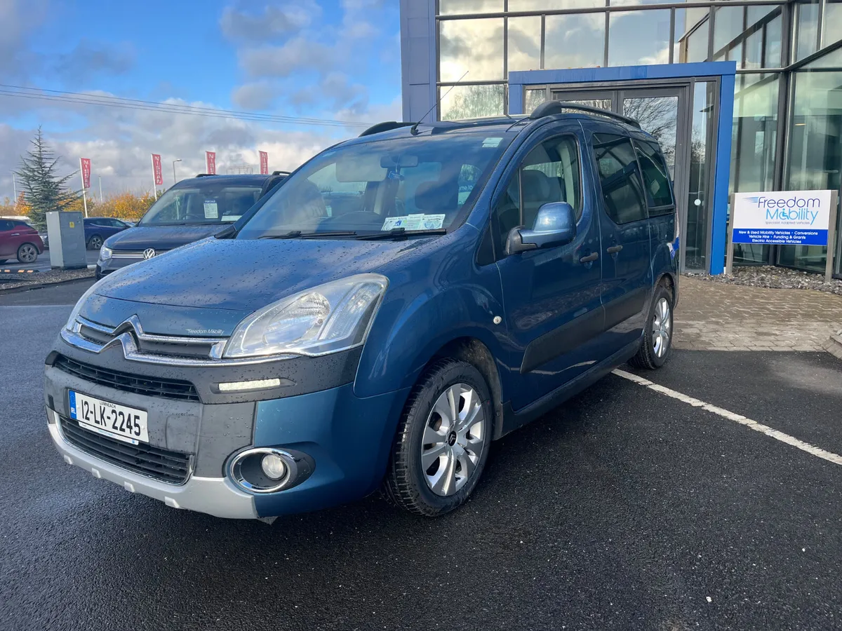 Citroen Berlingo 2012 Wheelchair Accessible - Image 3