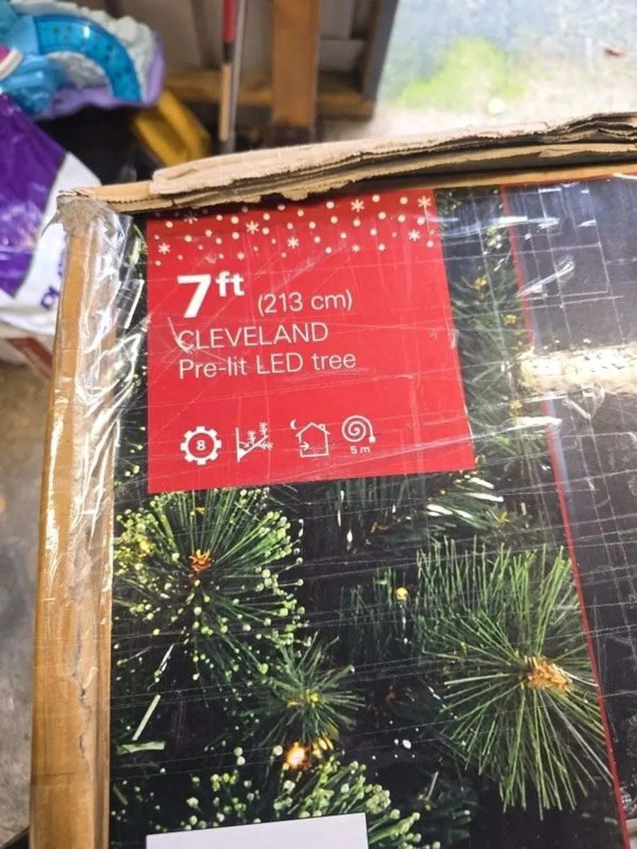 Christmas Tree - Image 1