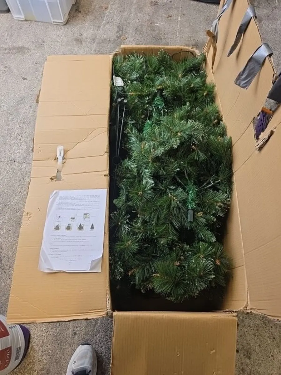 Christmas Tree - Image 3