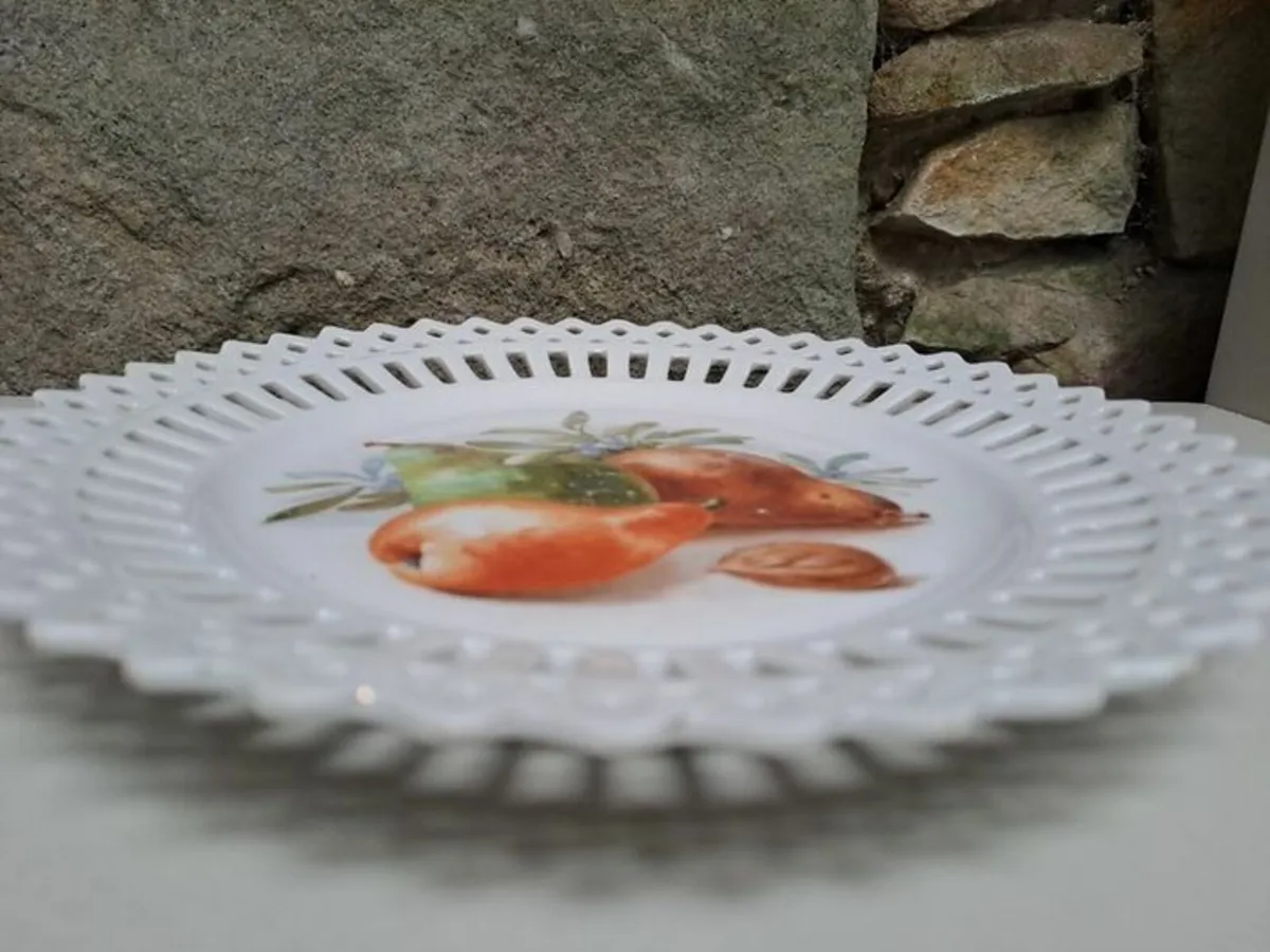 Ribbon plate fruit and nuts - Image 3