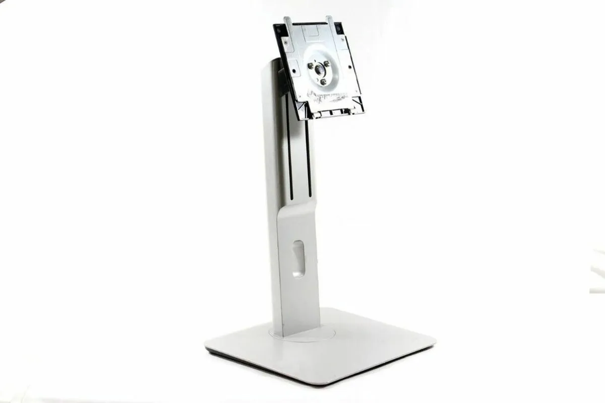 JOBLOT 20 DELL COMPUTER MONITOR STANDS - Image 1