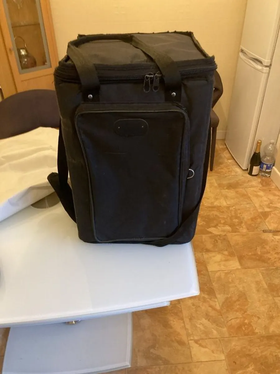 Cajon   Deluxe . - Image 1