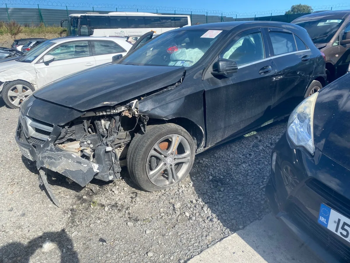 Mercedes-Benz A-Class 2015 - Image 2