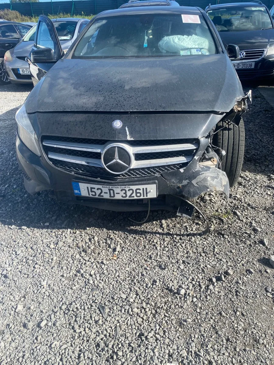 Mercedes-Benz A-Class 2015 - Image 3
