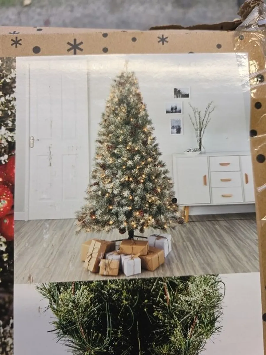 Christmas Tree - Image 2